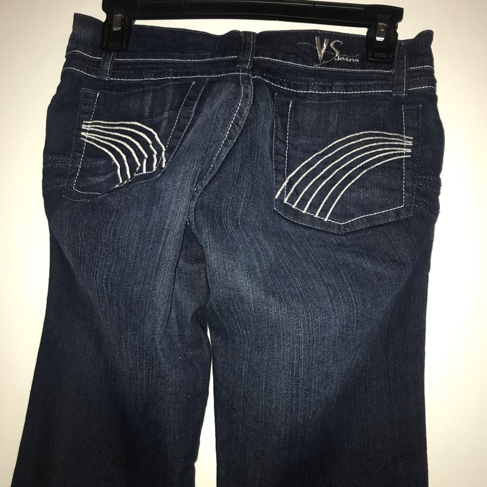 Jeans - Picture 3 of 3